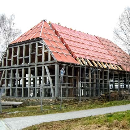 Fachwerkrestaurierung Renovierung Hofgebäude